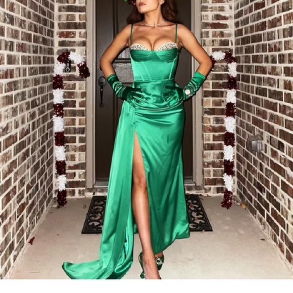 miss circle Dresses & Skirts - Miss Circle Green Satin Corset Gown/Dress Small